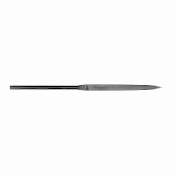 5-1/2 CROCHET NEEDLE FILE KNURLED