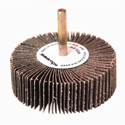 3X1X120AO FLAP WHEEL 1/4IN STEM